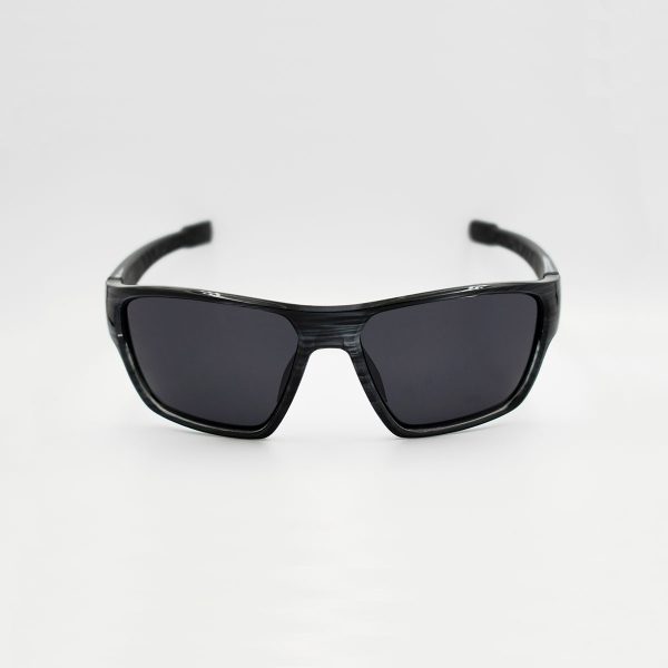 Sport γυαλιά ηλίου σε μαύρο χρώμα και διάφανες ανταύγειες στην ύλη με G15 πολωτικούς φακούς